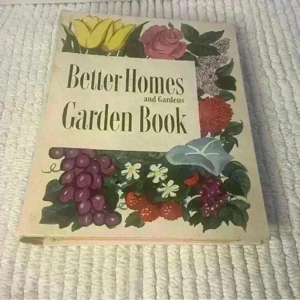 Vintage Better Homes and Gardens Garden Book